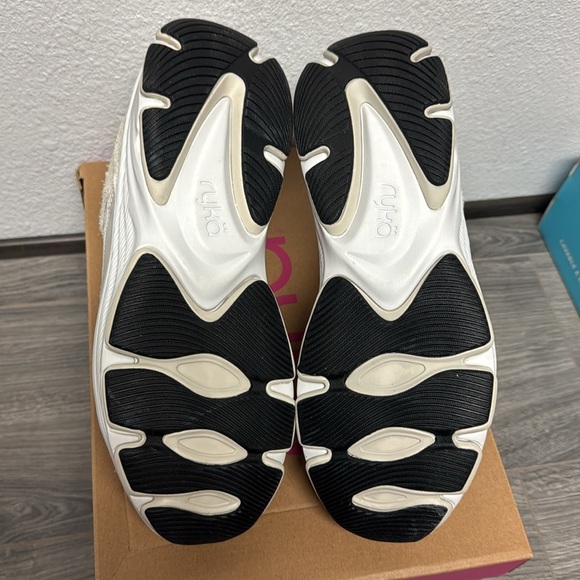 Ryka Devotion X Max Classic Walking Sneaker - Picture 3 of 8